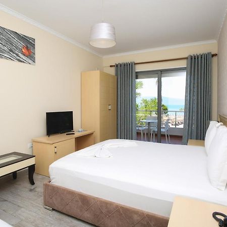 Hotel Summer Stars Vlore Exterior photo